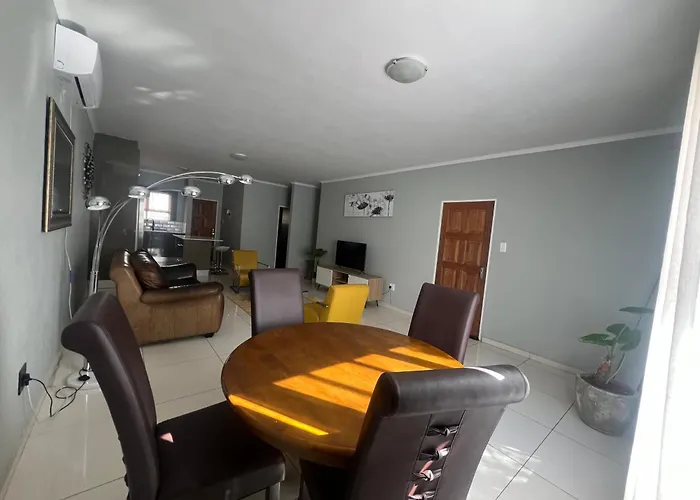 Vic'S Place - With Backup Power