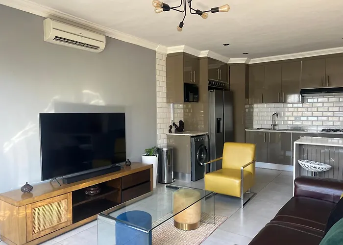 Vic'S Place - With Backup Power