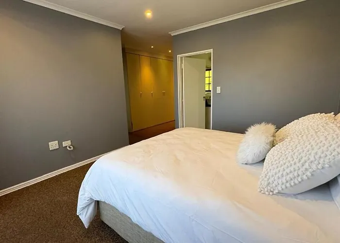 3 Bed House In Fourways, Sandton